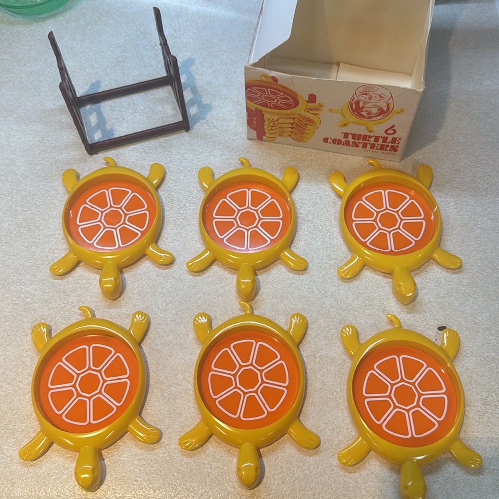 Vintage Turtle Coasters with Rack - Orange and Yellow